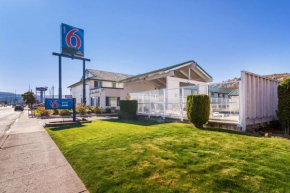  Motel 6 The Dalles  Даллес